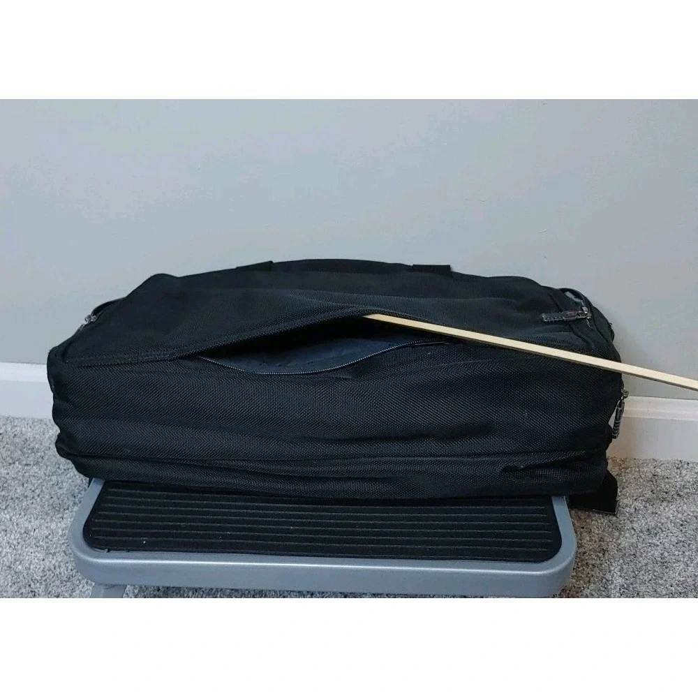 Victorinox Black Expandable Business Laptop Bag Briefcase Zippered Trolly Tactic